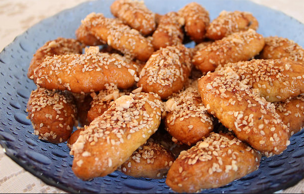Melomakarona - Traditional Greek Christmas Cookies